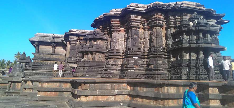 Le temple de Chennakeshava